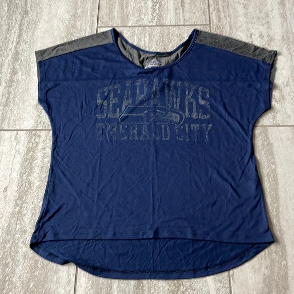Seattle Seahawks Majestic Fun Fashion Brand Women’s Shirt Medium